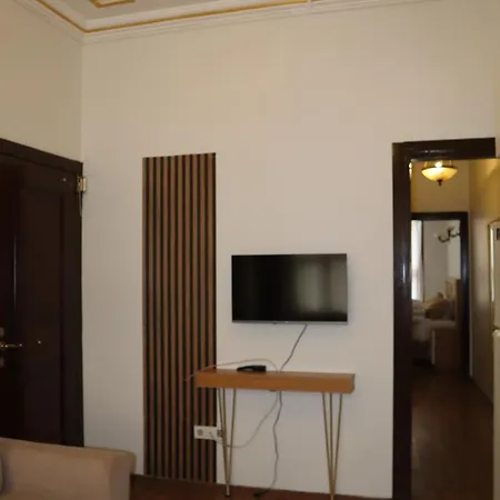 Blue Eye Appartement *